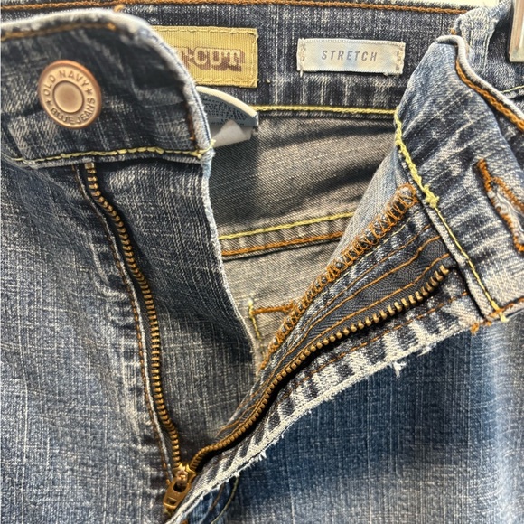 Old Navy Women’s Bootcut Basic Jeans Size 14 - Picture 4 of 9